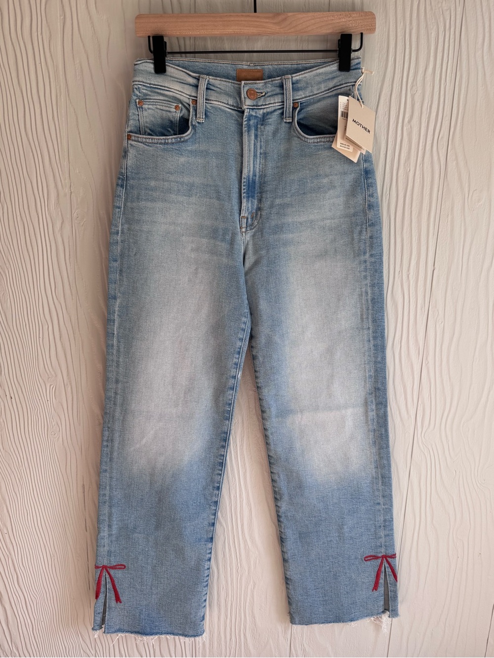 MOTHER The Rambler Zip Slice Hover Jeans in Complete 360 Embroidered Bow Sz: 26 - Picture 3 of 11